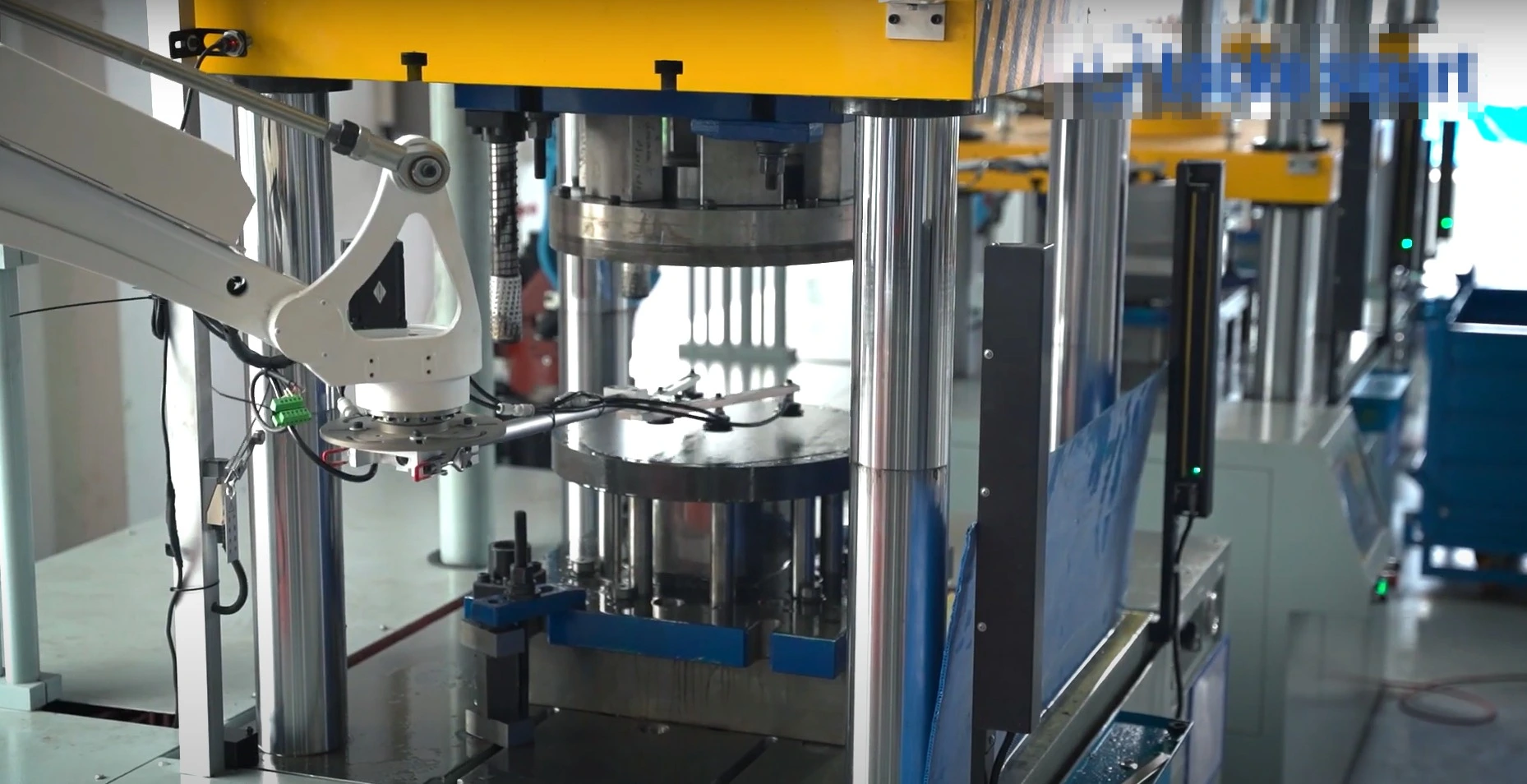 Air Fryer Pot Body And Liner Production