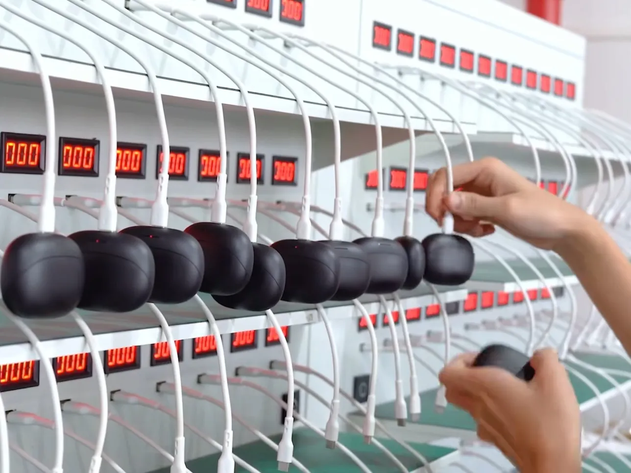 Bluetooth Headsets Aging Test