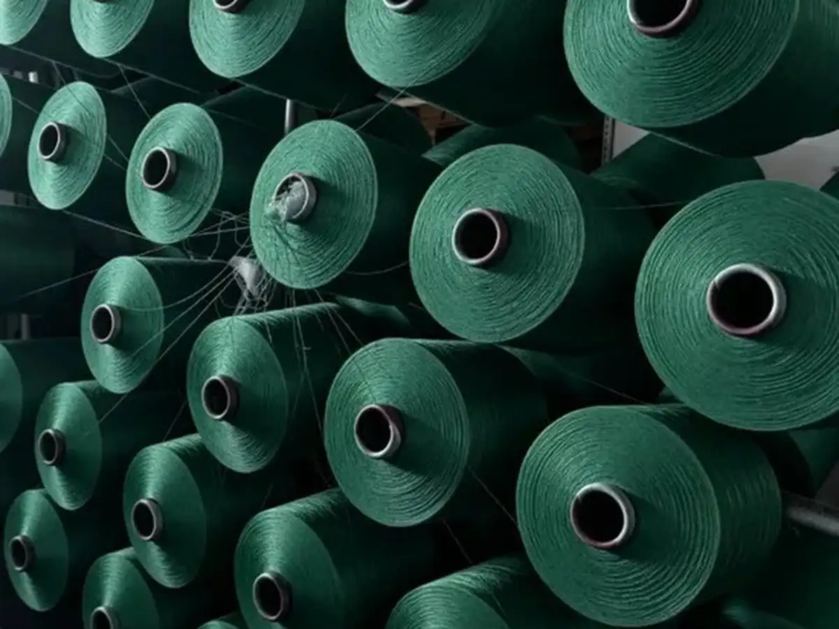 Fabrics Raw Material and Yarn