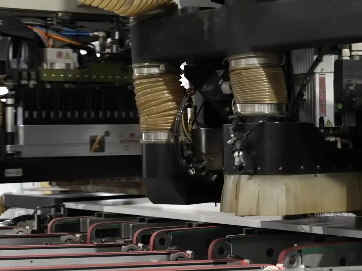Furniture CNC Drilling and Grooving