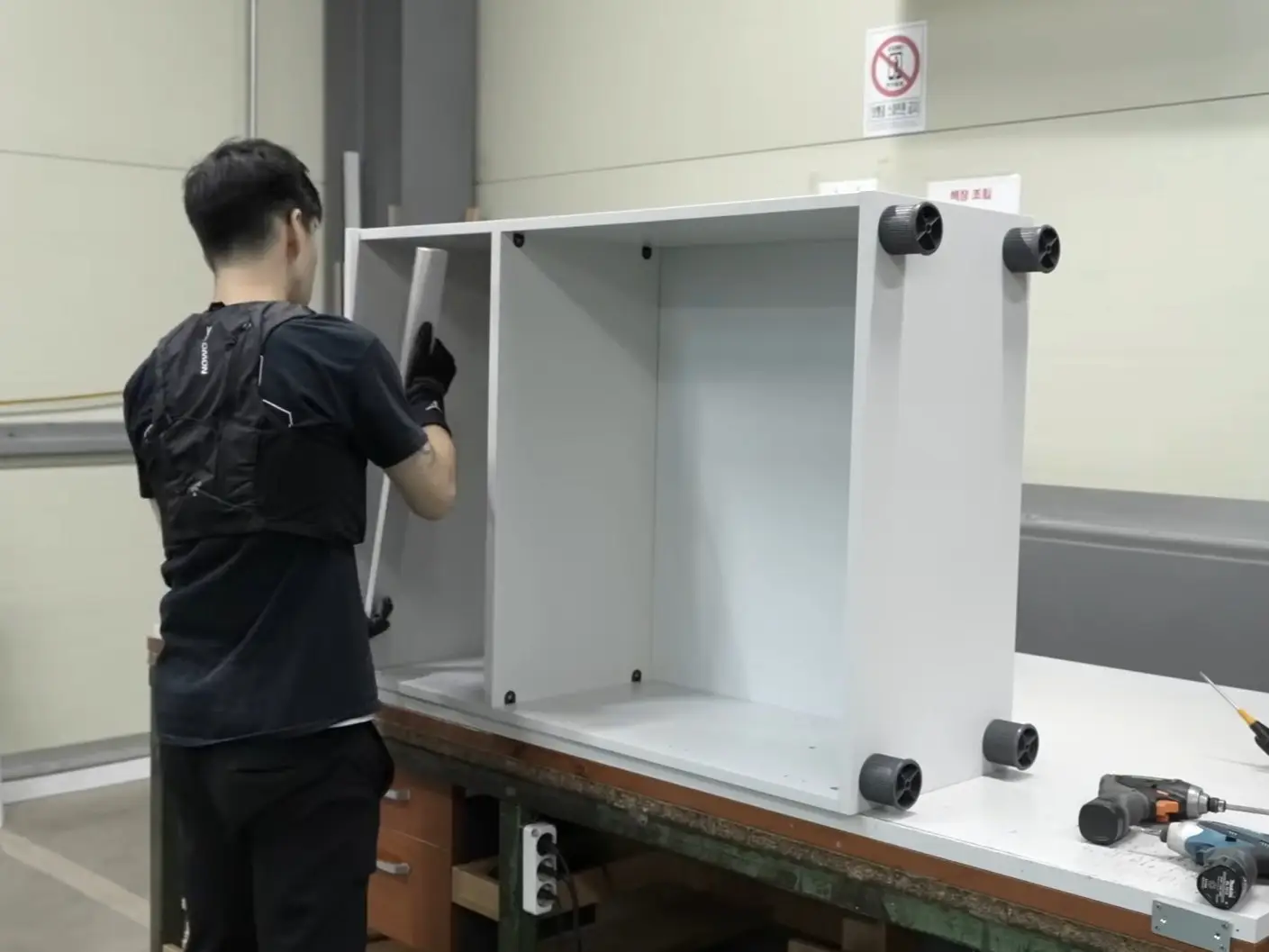 Furniture Trial Fitting and Structural Assembly