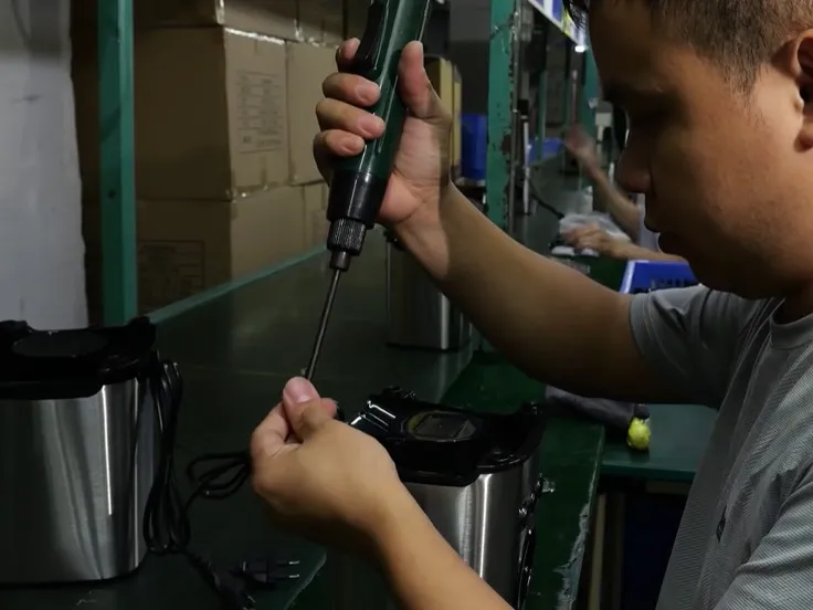 Juicers Final Assembly