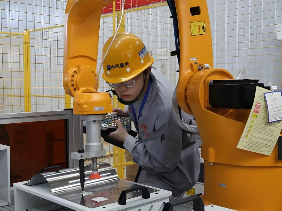 Machinery Equipment Debugging And Programming