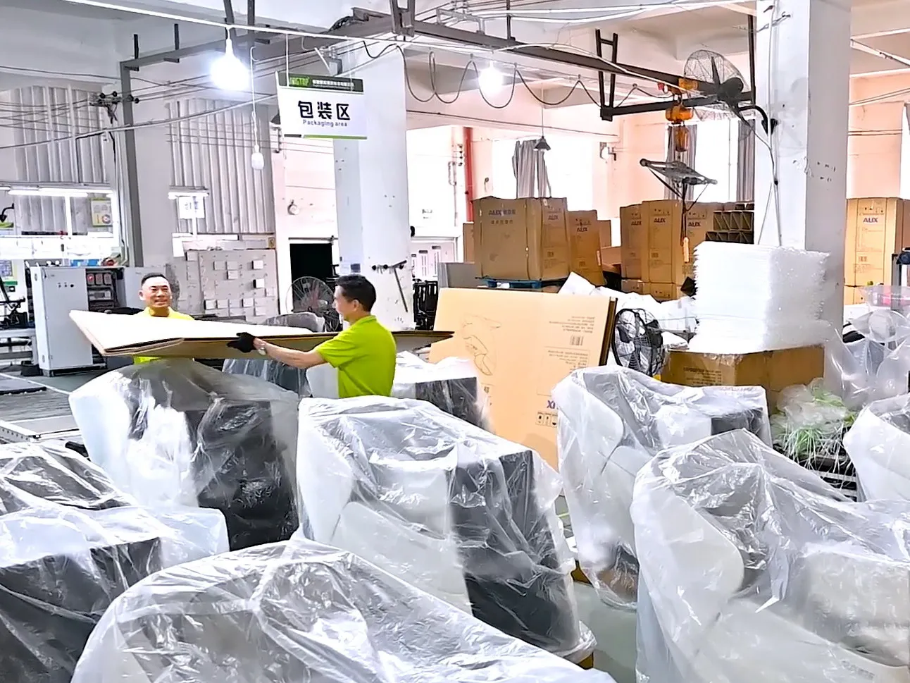 Massage Chairs Cleaning & Packaging