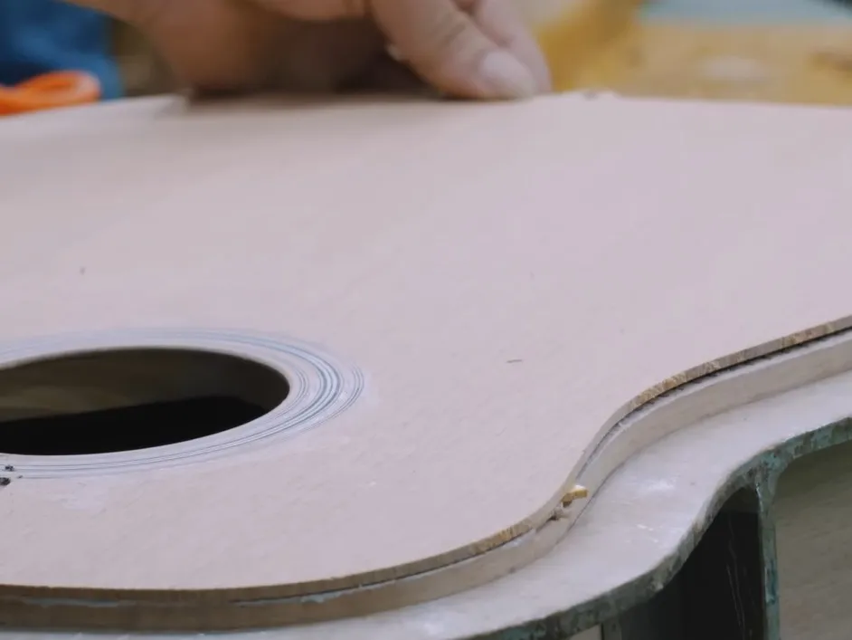 Musical Instruments Gluing