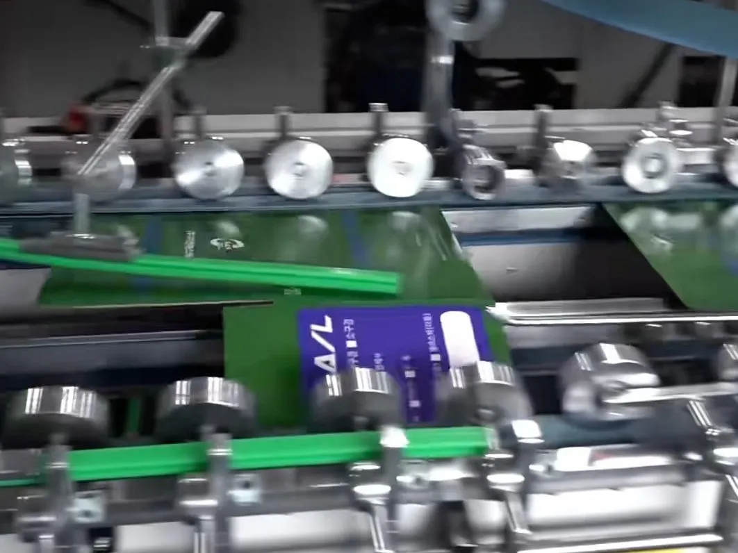 Color Boxes Gluing Folding