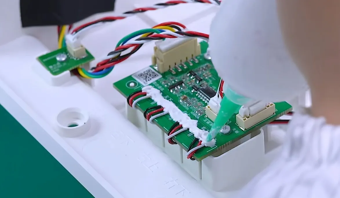 Smart Pet Feeder Module Assembly and Semi-finished Product Testing
