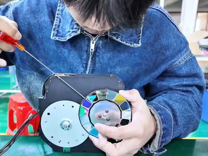 Stage Lights LED Light Source Installation