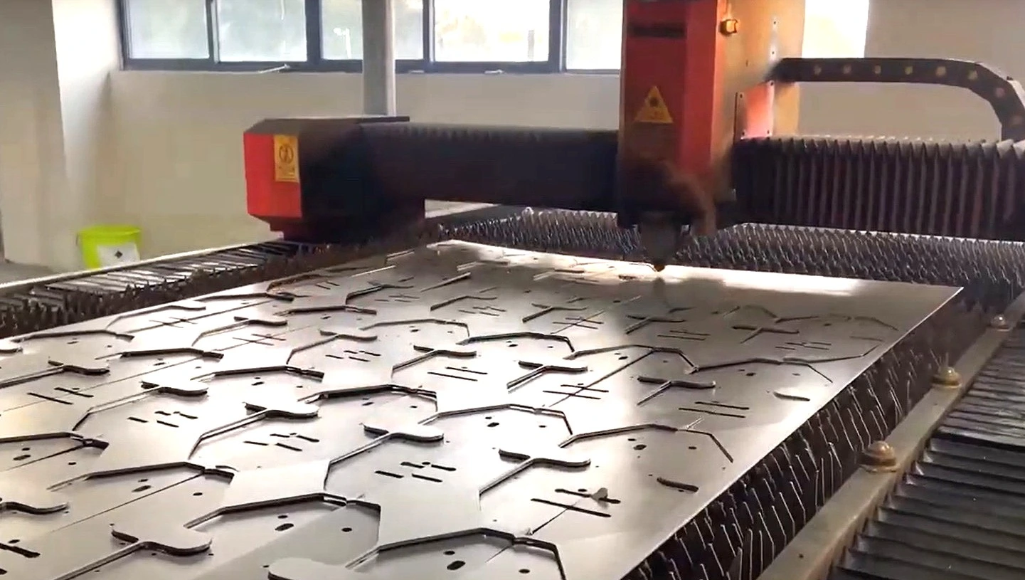 Treadmill Raw Material Preparation and Cutting