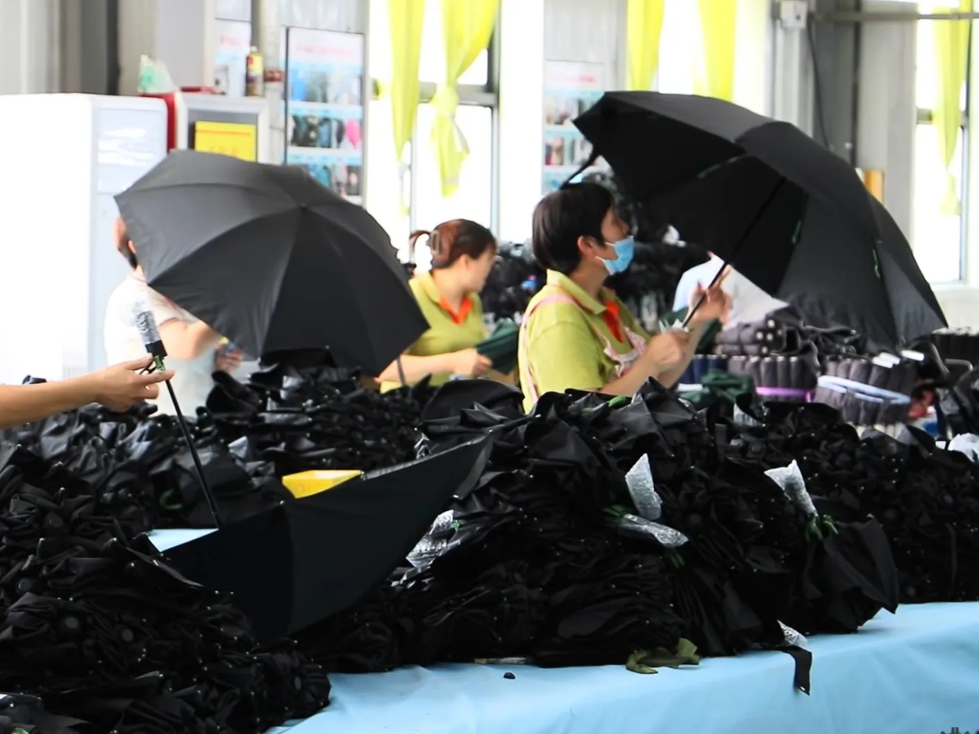 Umbrellas Quality Inspection